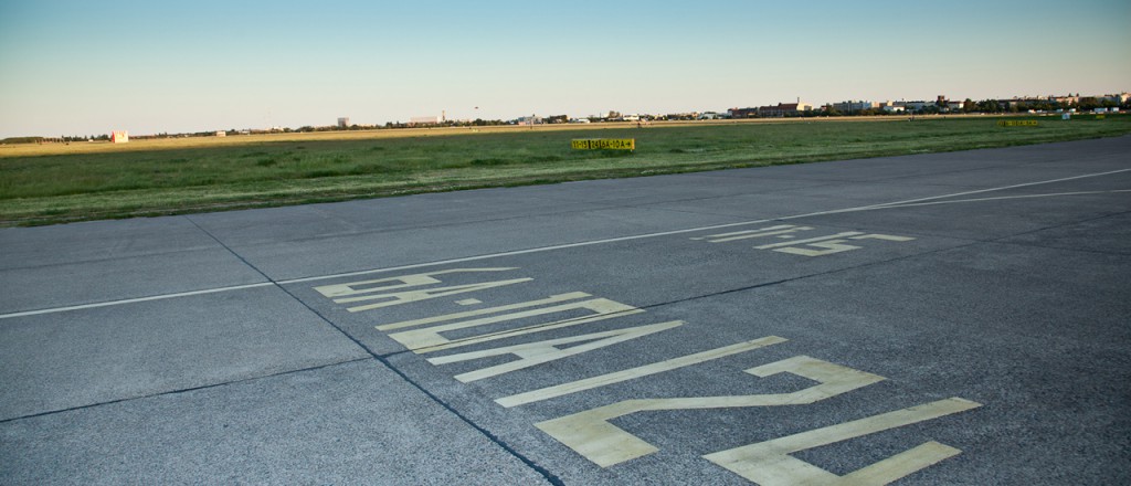 Blick auf die Startbahn des Flughafen Berlin Tempelhof