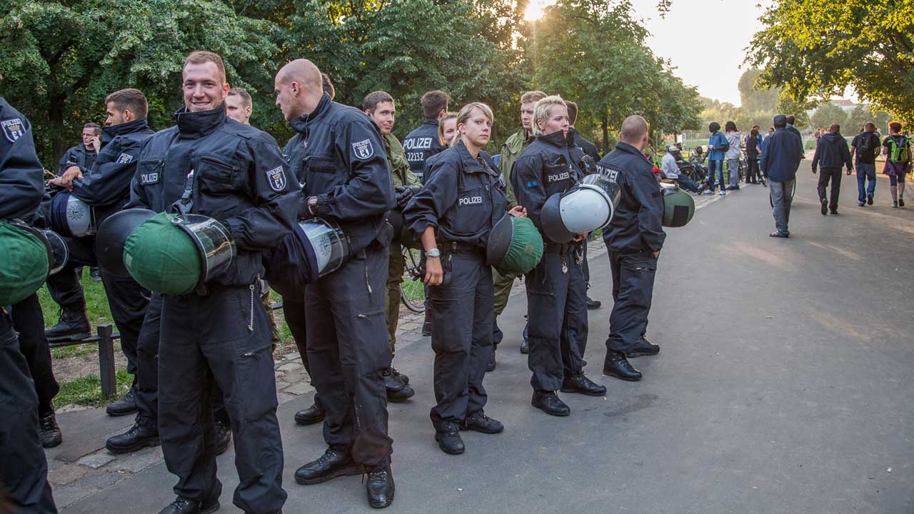 Polizeieinsatz gegen Cannabis Handel im Görlitzer Park